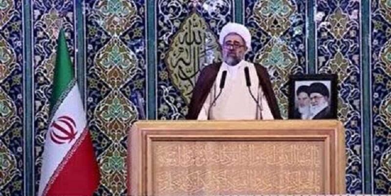 خطیب جمعه تبریز: آمریکا به هیچ عهد و پیمانی پایبند نیست