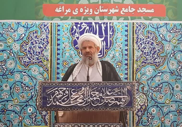 امام جمعه مراغه: فلسفه اصلی حکومت اسلامی خدمت به مردم است