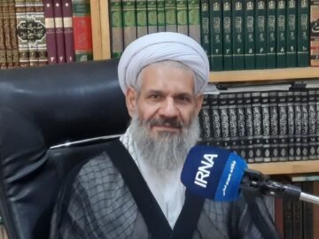 عضو خبرگان رهبری بر تقویت وحدت و روایت‌گری خدمات دولت تاکید کرد