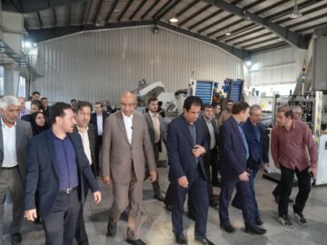 استاندار: طرح های هفته دولت در شهرستان کرمانشاه زمینه اشتغال ۸۰۰ نفر را فراهم می کند