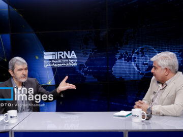 وفاق باید بین کسانی شکل بگیردکه باورحداقلی به آن داشته باشند/تعدد احزاب نشانه آشفتگی سیاسی