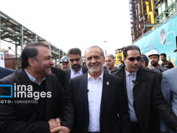 کارنامه قبولی به دولت چهاردهم/پزشکیان در یکسال گذشته تا حد امکان به وعده‌های خود عمل کرد