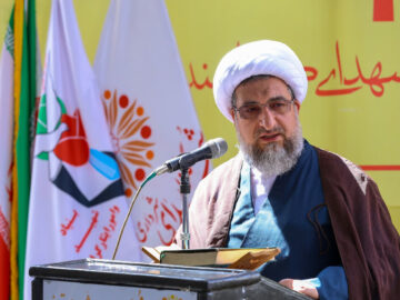 امام جمعه تبریز: مردم ثابت کرده اند اراده آنها قوی تر از توطئه دشمنان است