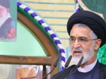 امام جمعه موقت یزد: وحدت شکنی راهبرد دشمن علیه ایران است