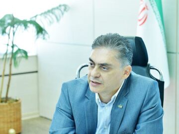 حمایت از تولید صادرات‌محور و بازنگری سیاست‌های ارزی اولویت اقتصاد است