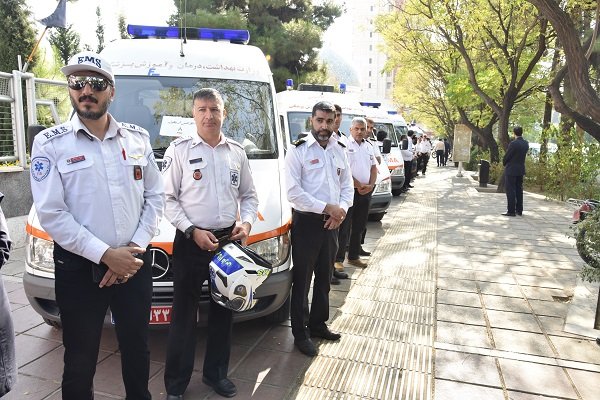 خدمت‌رسانی اربعینی اورژانس فارس در گرمای مرز چذابه