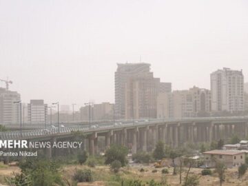 هوای تهران آلوده است