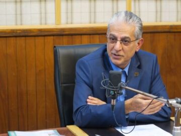 حمایت از بورس یعنی کوچک‌کردن سایه دولت