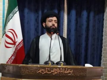 امام جمعه محمودآباد: سفر لاریجانی به لبنان تثبیت‌کننده مقاومت بود