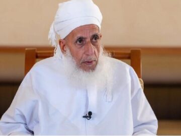 مفتی عمان: درخواست برای زمین گذاشتن سلاح مقاومت تعجب‌آور است