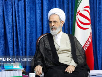 یزد به قطب علمی و پژوهشی انتقال خون تبدیل شود