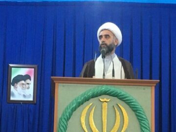 مسئولان استان بوشهر برای رفع مشکلات جامعه اقدام کنند