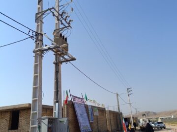 ۷ طرح برق‌رسانی در دشتی افتتاح و آغاز شد