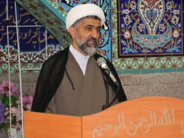 جهاد تبیین عاشورا را زنده نگه داشت