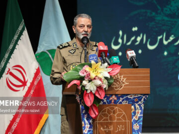 سرلشکر موسوی: بسیج میدان‌دار رفع نیازهای کشور در عرصه‌های مختلف است