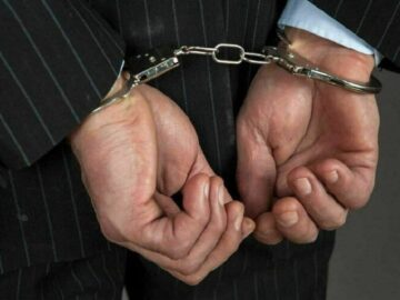 بازداشت یکی از نیروهای شهرداری آبادان توسط پلیس امنیت