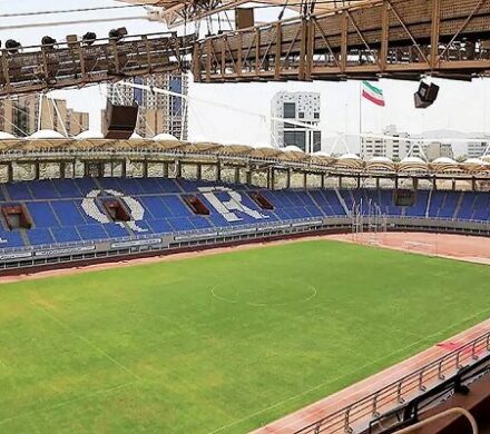 ورزشگاه دو بازی هفته اول لیگ فوتبال مشخص شد؛ تراکتور و استقلال در مشهد