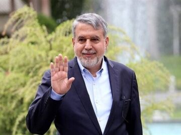 وزیر میراث فرهنگی،گردشگری و صنایع دستی وارد شیراز شد