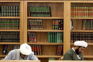نخبه‌پروی در برنامه‌های پژوهشی حوزه علمیه فارس