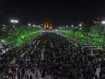 گردهمایی اساتید دانشگاههای ایرانی و عراقی در حرم امام حسین (ع)