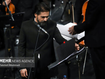 آلبوم «یک دَمِ یار» منتشر شد؛ خوانش یک نور ناپیدا با صدای پوریا اخواص