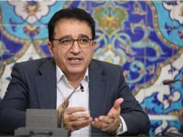توضیحات قادر آشنا درباره تفویض اختیارات آیین‌نامه ساماندهی مد و لباس