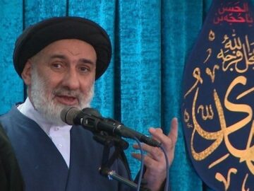 خدمت صادقانه، رمز ماندگاری در تاریخ است