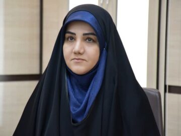 ارائه خدمات مشاوره به مادران باردار و شیرده لرستان