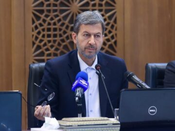 استاندار اصفهان:تأخیر ۱۰ساله راه‌اندازی مترو بهارستان پیگیری جدی میشود
