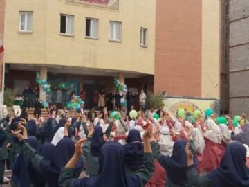 آماده سازی ۲۰۰ فضای آموزشی برای حضور بیش از۱۷ هزار دانش‌آموز در بردسکن