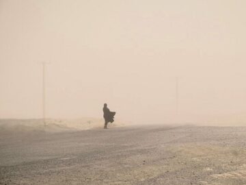 تداوم طوفان در نواحی شمالی سیستان و بلوچستان