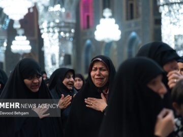 حرم امام رضا(ع) غرق در عزا و ماتم است