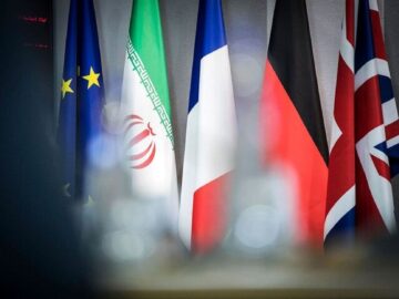 رایزنی تلفنی عراقچی و تروئیکای اروپایی درباره مکانیسم ماشه در روز جمعه
