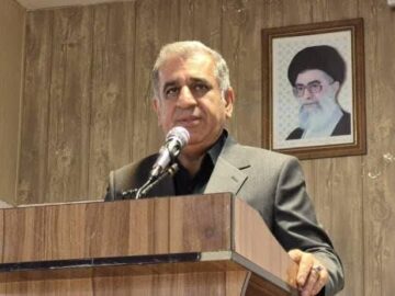 اصحاب رسانه نقش موثری در پیشرفت فارس ایفا کنند