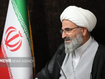 پیاده‌روی اربعین ادامه راهبرد عاشور محسوب می‌شود