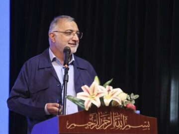 زاکانی: به دنبال تسهیل خدمت به مردم توسط اپراتورها هستیم