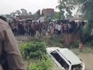 ۱۱ کشته در تصادف جاده‌ای در غرب هند