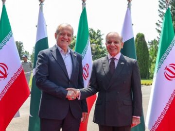 سفر پزشکیان به پاکستان؛ تعمیق شراکت راهبردی تهران-اسلام آباد