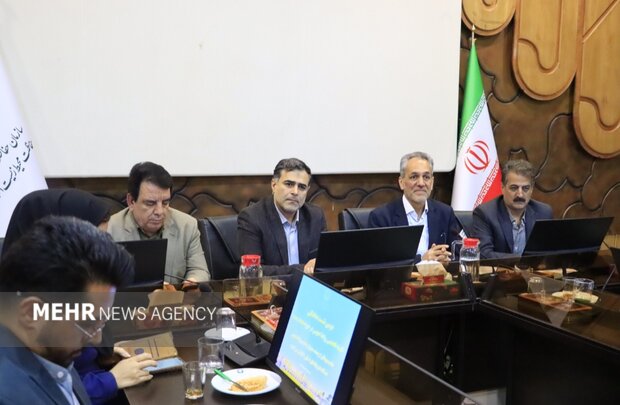 اصفهان برای محیط‌زیست متحد شد؛ روابط‌عمومی‌ها مطالبه‌گری را کلید زدند
