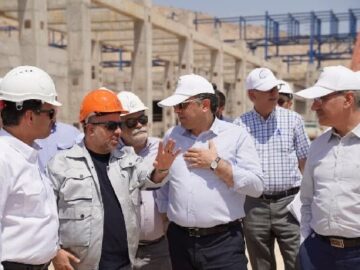 عزم راسخ برای رفع موانع پیش‌روی پتروشیمی دهدشت