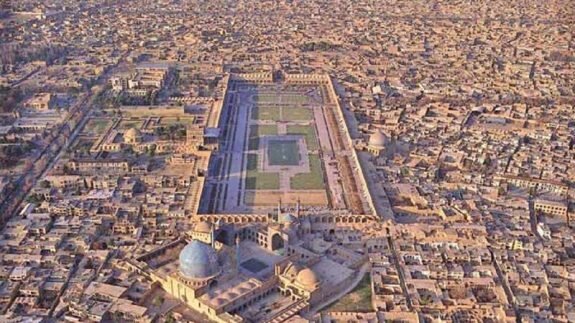 شرحی بر گسست معنا در بافت تاریخی اصفهان؛ شهر هویت‌گریز شده است