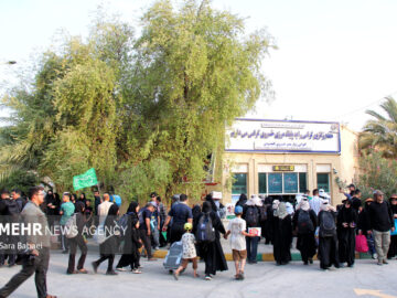 تردد ۵۹۴ هزار زائر از مرز خسروی؛ بازگشت زائران به کشور شتاب گرفت