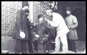فقدان آرشیو سیستماتیک در ایران؛ ماجرای آخرین سفر ناصرالدین‌شاه چه بود؟