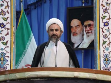 امام جمعه ایلام:خبرنگاران باید پیشگام در وحدت و انسجام داخلی باشند