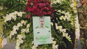 پیکر شهید «حسین احمدی» در دشتستان خاکسپاری شد