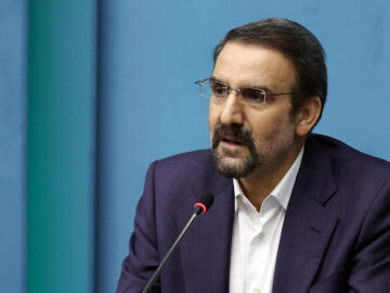 سنایی: بازگشت تحریم‌های بین‌المللی را نباید کوچک شمرد