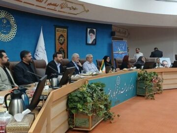نشست صمیمی وزیر کشور با خبرنگاران برگزار شد