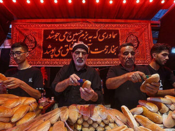 ۲۲ موکب ملایر میزبان زائران اربعین حسینی