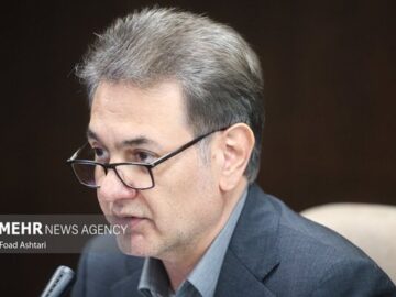 مدیر عامل سازمان بیمه سلامت: پزشکان؛ ستون سلامت و نماد ایثارند