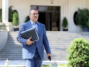 مشکل استخدام ۱۷۰ نخبه در دانشگاه‌ها حل شد